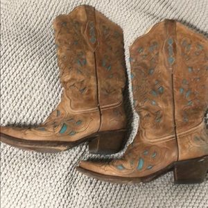 Corral Boots Brown with Turquoise Inlay